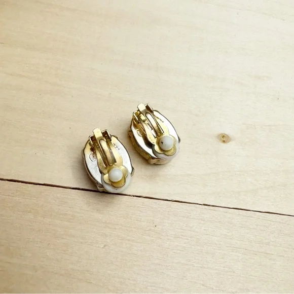 Stunning Vintage Large Root Beer Brown Rhinestones ClipOn Earrings Made in China - Picture 6 of 7